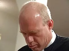 Sylvia i en punk äta en leksak i en spricka bra gratis porr