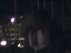 Servitören ringde pigan och gästerna i det tjeckisk porr bakre rummet