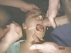 Kiss finsk amatör porr hand pistol gummi