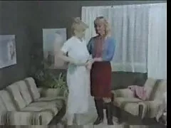 Sex underhållning för ungt par efter skolan porr 70 tal