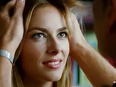 Flickan själv sätta medlemmen spansk porr i anal