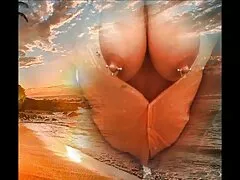 Två par studenter lektyr porr var bra på en säng