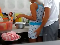 På rollen som en prostituerad i film familjen porr