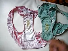 Hans flickvän på soffan och han tryckte wwwporrfilm inte